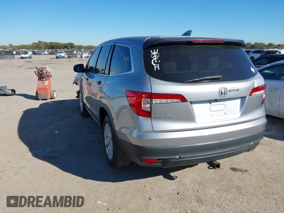 2019 Honda Pilot LX with VIN 5FNYF5H14KB029906, listed as a IAAI auction lot 40859425 with 77,920 mi miles. Bid and sale history available at carsss.com. Image 3.