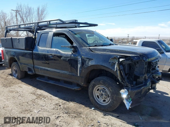 2023 Ford F-250 XL with VIN 1FT7X2BA0PEC77885, listed as a IAAI auction lot 41467085 with 36,280 mi miles and . Bid and sale history available at DreamBid. Image 13.