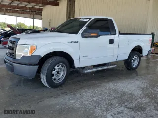 2014 Ford F-150 XL with VIN 1FTMF1CM7EKG11742, listed as a Copart auction lot 52160245 with 180,896 mi miles and Salvage Title. Bid and sale history available at carsss.com. Image 1.