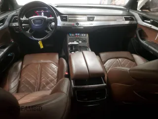 2015 Audi A8 4.0T z VIN WAUJ2AFD5FN009882, wystawiony jako Copart lot #84222704 z przebiegiem 56 118 mil mil oraz Czysty tytuł • Clean title. Historia ofert i sprzedaży dostępna na DreamBid. Obrazek 8.