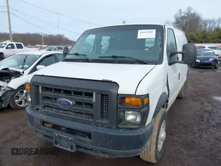 2009 Ford Econoline Cargo z VIN 1FTNE24L99DA19725, wystawiony jako IAAI lot #41652405 z przebiegiem Nie podano mil oraz . Historia ofert i sprzedaży dostępna na DreamBid. Obrazek 2.