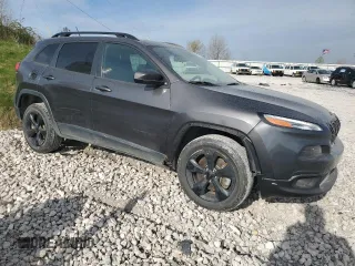 2018 Jeep Cherokee Latitude Tech Connect with VIN 1C4PJMCB0JD527532, listed as a Copart auction lot 53877745 with 246,032 mi miles and Clean Title. Bid and sale history available at carsss.com. Image 4.
