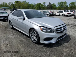 2015 Mercedes-Benz E 350 Sport with VIN WDDHF5KB3FB140317, listed as a Copart auction lot 53311025 with 55,876 mi miles and Salvage Title. Bid and sale history available at DreamBid. Image 4.