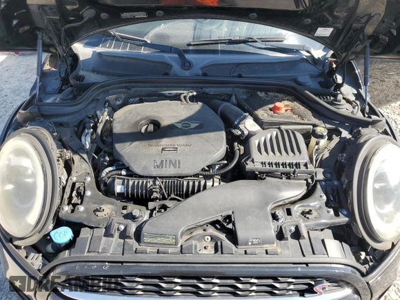2016 MINI Hardtop S with VIN WMWXP7C55G3B49216, listed as a Copart auction lot 50579275 with 107,977 mi miles and Salvage Title. Bid and sale history available at DreamBid. Image 12.