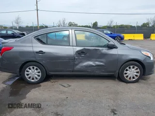 2016 Nissan Versa S Plus с VIN 3N1CN7AP0GL847765, выставлен на аукционе IAAI как лот 41836037 с пробегом 128 586 миль миль и . История ставок и продаж доступна на DreamBid. Изображение 13.