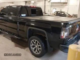 2017 GMC Sierra 1500 SLT z VIN 3GTU2NEC8HG512138, wystawiony jako Copart lot #58624055 z przebiegiem 120 000 mil mil oraz Czysty tytuł • Clean title. Historia ofert i sprzedaży dostępna na DreamBid. Obrazek 3.