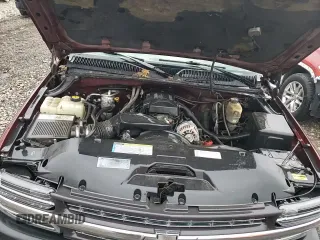 2000 Chevrolet Silverado 2500 z VIN 1GCGK24U1YE265476, wystawiony jako Copart lot #85861104 z przebiegiem 235 862 mil mil oraz Czysty tytuł • Clean title. Historia ofert i sprzedaży dostępna na DreamBid. Obrazek 13.