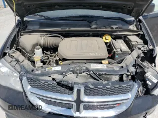 2018 Dodge Grand Caravan SXT z VIN 2C4RDGCG0JR267403, wystawiony jako Copart lot #57227545 z przebiegiem 117 549 mil mil oraz Szkoda całkowita • Salvage title. Historia ofert i sprzedaży dostępna na DreamBid. Obrazek 12.