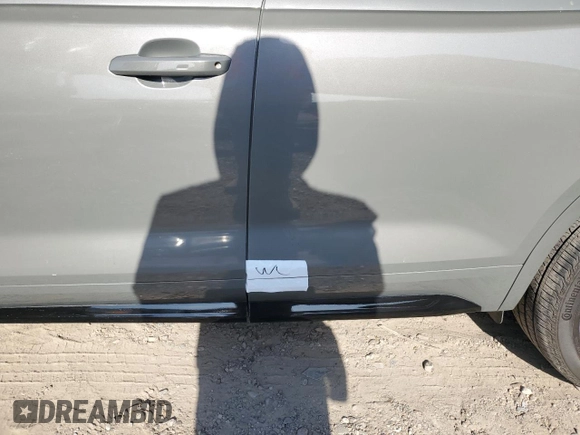 2023 Audi Q5 S line Premium Plus with VIN WA1EAAFYXP2172518, listed as a Copart auction lot 53387225 with 20,934 mi miles and Salvage title. Bid and sale history available at DreamBid. Image 13.