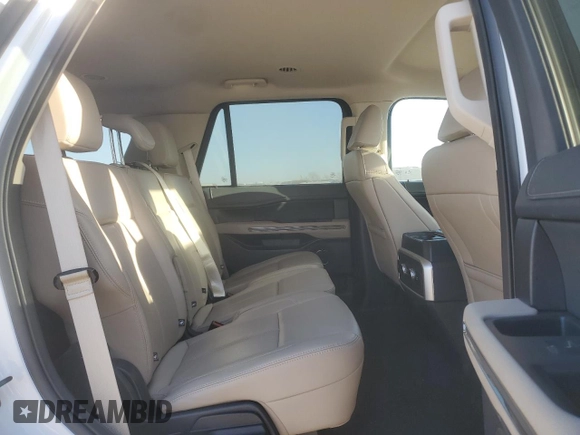 2024 Ford Expedition XLT with VIN 1FMJU1H8XREA23175, listed as a Copart auction lot 48719905 with 46,333 mi miles and Salvage Title. Bid and sale history available at carsss.com. Image 12.