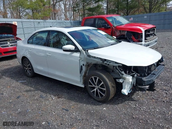2017 Volkswagen Jetta 1.4T SE with VIN 3VWDB7AJXHM415912, listed as a IAAI auction lot 41735408 with 123,540 mi miles. Bid and sale history available at carsss.com. Image 1.