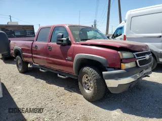 2006 Chevrolet Silverado 3500 SRW Wrk Trk with VIN 1GCHK33D66F243668, listed as a Copart auction lot 67042944 with 503,368 mi miles and Salvage Title. Bid and sale history available at carsss.com. Image 4.