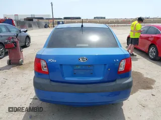 2008 Kia Rio LX with VIN KNADE123886374992, listed as a IAAI auction lot 42027536 with 129,916 mi miles and . Bid and sale history available at DreamBid. Image 16.