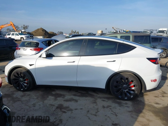 2023 Tesla Model Y Performance with VIN 7SAYGDEF0PF839468, listed as a IAAI auction lot 41609263 with 25,434 mi miles and . Bid and sale history available at DreamBid. Image 15.