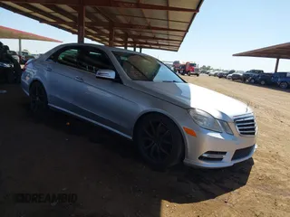 2013 Mercedes-Benz E 350 Luxury with VIN WDDHF8JB5DA754257, listed as a IAAI auction lot 42115833 with 98,356 mi miles and . Bid and sale history available at DreamBid. Image 1.