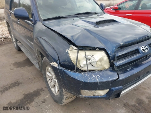 2005 Toyota 4Runner SR5 with VIN JTEBU14R958045762, listed as a IAAI auction lot 41703309 with 203,120 mi miles. Bid and sale history available at carsss.com. Image 6.