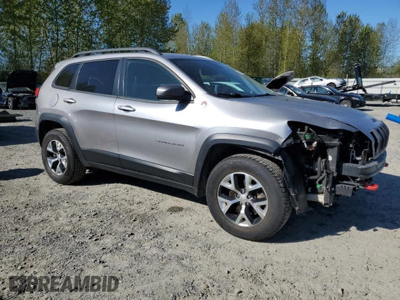 2018 Jeep Cherokee Trailhawk with VIN 1C4PJMBXXJD619860, listed as a Copart auction lot 52598535 with 82,430 mi miles and Salvage Title. Bid and sale history available at carsss.com. Image 4.