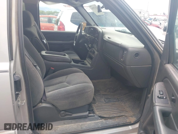 2005 Chevrolet Silverado 1500 Z71 with VIN 1GCEK19Z55Z212497, listed as a IAAI auction lot 42172303 with 322,246 mi miles and . Bid and sale history available at DreamBid. Image 5.