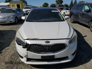 2016 Kia Cadenza Premium z VIN KNALN4D72G5199107, wystawiony jako Copart lot #53901095 z przebiegiem 122 792 mil mil oraz Tytuł czysty. Historia ofert i sprzedaży dostępna na DreamBid. Obrazek 5.