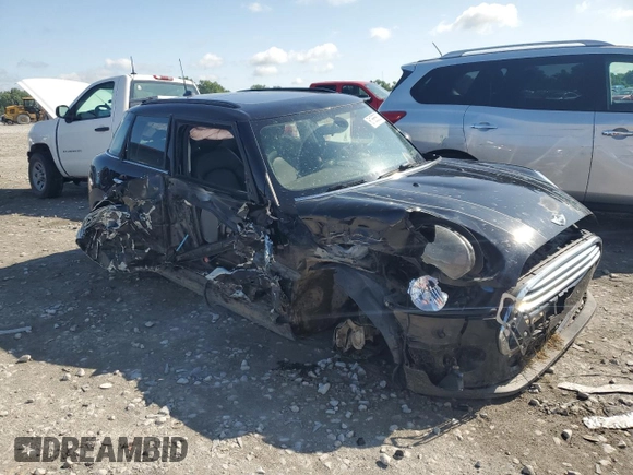 2017 MINI Hardtop 4 Door Cooper с VIN WMWXU1C39H2F92805, выставлен на аукционе Copart как лот 61665635 с пробегом 74 295 миль миль и Списание • Salvage title. История ставок и продаж доступна на DreamBid. Изображение 4.