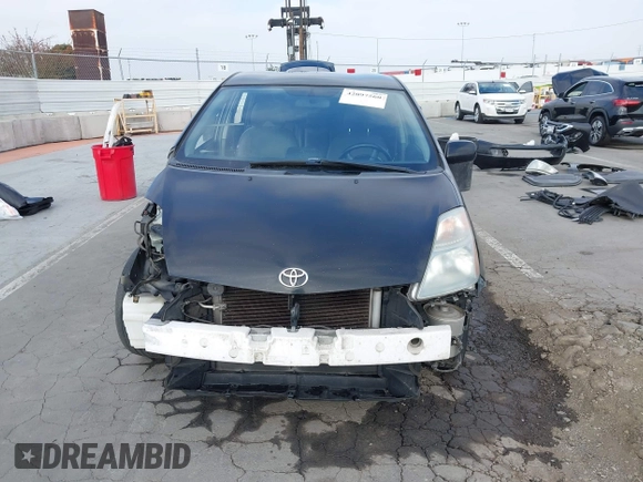 2007 Toyota Prius with VIN JTDKB20U977660315, listed as a IAAI auction lot 42097560 with 158,187 mi miles. Bid and sale history available at carsss.com. Image 13.
