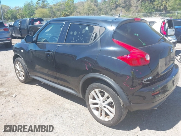 2014 Nissan Juke S with VIN JN8AF5MR1ET451280, listed as a IAAI auction lot 41821854 with 156,632 mi miles. Bid and sale history available at carsss.com. Image 3.