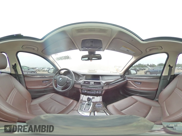 2014 BMW 5 Series 535i xDrive с VIN WBA5B3C53ED531814, выставлен на аукционе Copart как лот 60833645 с пробегом 44 683 миль миль и Списание • Salvage title. История ставок и продаж доступна на DreamBid. Изображение 14.