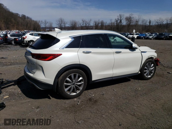 2020 Infiniti QX50 LUXE with VIN 3PCAJ5M32LF102733, listed as a Copart auction lot 46073343 with 23,978 mi miles. Bid and sale history available at carsss.com. Image 3.