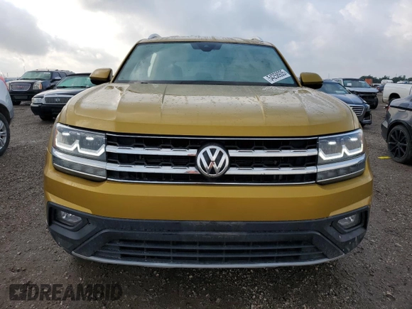 2018 Volkswagen Atlas SE z VIN 1V2LR2CA8JC527947, wystawiony jako Copart lot #54258935 z przebiegiem 126 541 mil mil oraz Szkoda całkowita • Salvage title. Historia ofert i sprzedaży dostępna na DreamBid. Obrazek 5.