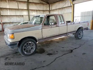 1987 Ford F-250 with VIN 1FTHX2517HKB35293, listed as a Copart auction lot 79138584 with 58,682 mi miles and Clean Title. Bid and sale history available at carsss.com. Image 1.