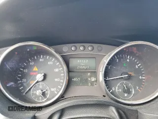 2010 Mercedes-Benz R 350 with VIN 4JGCB6FE9AA101560, listed as a Copart auction lot 86038654 with 216,433 mi miles and Clean Title. Bid and sale history available at DreamBid. Image 9.