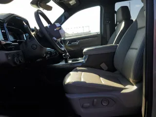 2024 Chevrolet Silverado 1500 LTZ with VIN 3GCUDGED4RG216565, listed as a Copart auction lot 49300325 with 7,703 mi miles and Salvage Title. Bid and sale history available at DreamBid. Image 7.