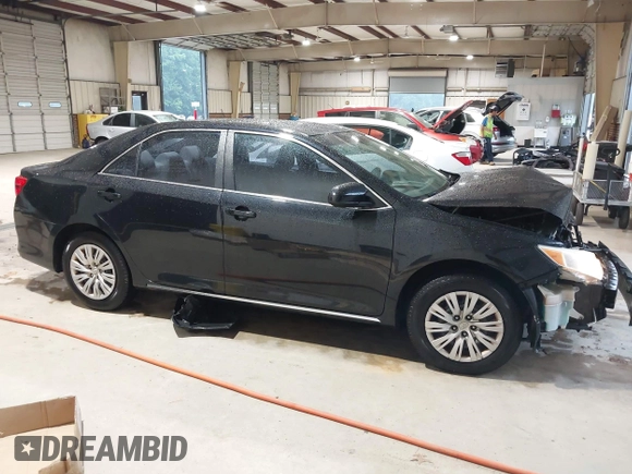 2012 Toyota Camry L z VIN 4T1BF1FK6CU176372, wystawiony jako IAAI lot #42437562 z przebiegiem 217 583 mil mil oraz . Historia ofert i sprzedaży dostępna na DreamBid. Obrazek 13.