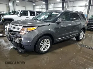 2015 Ford Explorer XLT z VIN 1FM5K8D80FGC59551, wystawiony jako Copart lot #50893865 z przebiegiem 153 175 mil mil oraz Szkoda całkowita • Salvage title. Historia ofert i sprzedaży dostępna na DreamBid. Obrazek 1.