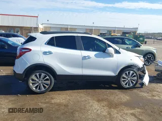 2020 Buick Encore Preferred with VIN KL4CJASB2LB081715, listed as a IAAI auction lot 41880697 with 28,466 mi miles. Bid and sale history available at carsss.com. Image 13.