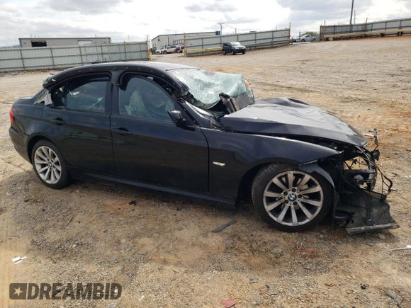 2010 BMW 3 Series 328i z VIN WBAPH5G54ANM70510, wystawiony jako Copart lot #50913145 z przebiegiem Nie podano mil oraz Nie do naprawy • Non repairable. Historia ofert i sprzedaży dostępna na DreamBid. Obrazek 4.