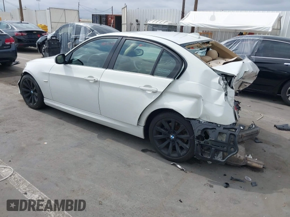 2011 BMW 3 Series 328i with VIN WBAPH5G52BNN59025, listed as a IAAI auction lot 42374114 with 67,423 mi miles and . Bid and sale history available at DreamBid. Image 3.