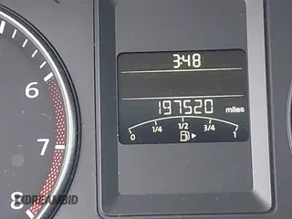 2012 Volkswagen Jetta SE с VIN 3VWDX7AJ0CM355083, выставлен на аукционе IAAI как лот 41396037 с пробегом 197 520 миль миль и . История ставок и продаж доступна на DreamBid. Изображение 15.
