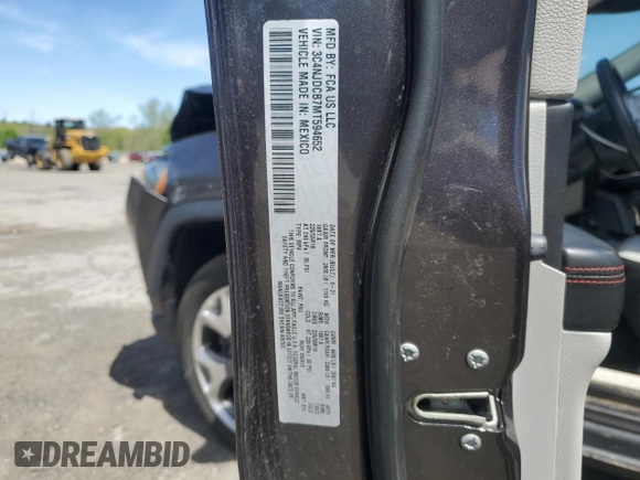 2021 Jeep Compass Limited с VIN 3C4NJDCB7MT594652, выставлен на аукционе Copart как лот 55201025 с пробегом 79 474 миль миль и Списание • Salvage title. История ставок и продаж доступна на DreamBid. Изображение 13.