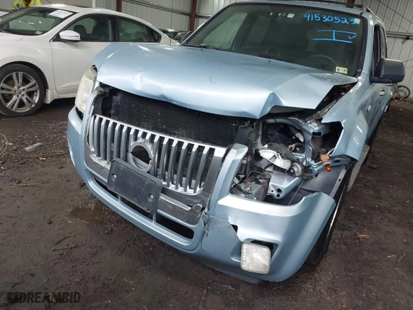 2008 Mercury Mariner with VIN 4M2CU81Z88KJ28011, listed as a IAAI auction lot 41530523 with 89,518 mi miles. Bid and sale history available at carsss.com. Image 6.