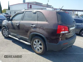 2013 Kia Sorento LX with VIN 5XYKT4A63DG391204, listed as a IAAI auction lot 42772716 with 84,793 mi miles and . Bid and sale history available at DreamBid. Image 3.