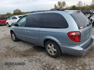 2005 Dodge Caravan SXT with VIN 2D4GP44L25R565890, listed as a Copart auction lot 42324244 with 203,174 mi miles and Non Repairable. Bid and sale history available at carsss.com. Image 2.