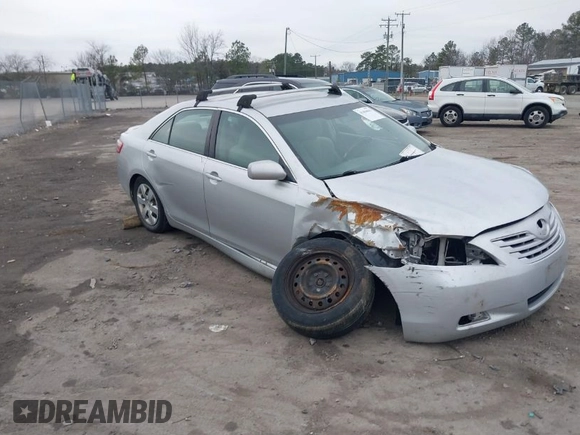 2009 Toyota Camry with VIN 4T1BE46K19U291538, listed as a IAAI auction lot 41404561 with 215,595 mi miles and . Bid and sale history available at carsss.com. Image 1.