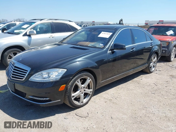 2013 Mercedes-Benz S 550 with VIN WDDNG9EB3DA523390, listed as a IAAI auction lot 41967859 with 131,154 mi miles and . Bid and sale history available at DreamBid. Image 2.