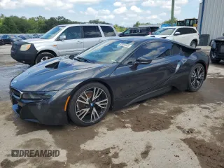 2016 BMW i8 z VIN WBY2Z2C56GV674957, wystawiony jako Copart lot #67001083 z przebiegiem 84 263 mil mil oraz . Historia ofert i sprzedaży dostępna na DreamBid. Obrazek 1.