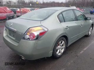 2008 Nissan Altima 2.5 SL with VIN 1N4AL21E68N489641, listed as a IAAI auction lot 41995516 with 164,600 mi miles. Bid and sale history available at carsss.com. Image 4.