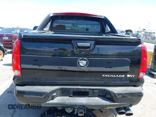 2007 Cadillac Escalade EXT with VIN 3GYFK62807G174788, listed as a IAAI auction lot 41932450 with 183,031 mi miles. Bid and sale history available at carsss.com. Image 15.