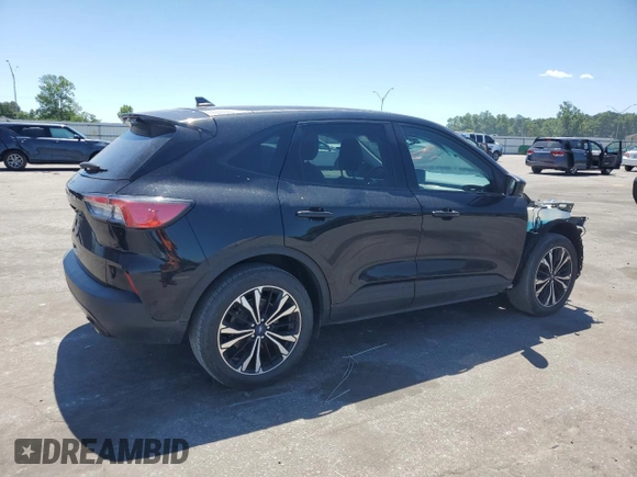 2022 Ford Escape SE with VIN 1FMCU0G64NUB65699, listed as a Copart auction lot 58134185 with 37,391 mi miles and Salvage title. Bid and sale history available at DreamBid. Image 3.