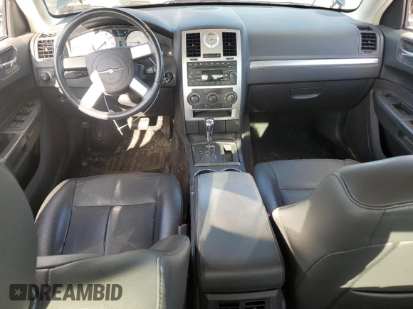 2008 Chrysler 300 Touring with VIN 2C3LA53G18H118599, listed as a Copart auction lot 54828895 with 81,263 mi miles and Salvage Title. Bid and sale history available at carsss.com. Image 8.