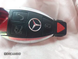 2010 Mercedes-Benz E 350 Luxury z VIN WDDHF8HBXAA082309, wystawiony jako IAAI lot #42333173 z przebiegiem 82 373 mil mil oraz . Historia ofert i sprzedaży dostępna na DreamBid. Obrazek 11.